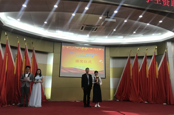 MK体育(中国)代表队荣获学校“诚信校园行”学生资助知识大赛总冠军2_副本.jpg MK体育(中国)代表队荣获学校“诚信校园行”学生资助知识大赛总冠军2_副本.jpg